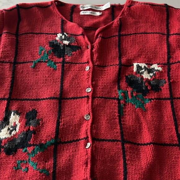 Cozy Handknit 100% Cotton Sweater | Red, White, Green, Black | Medium/Large - Picture 4 of 6